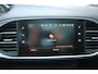 Peugeot 308 SW 1.2 PureTech Blue Lease Premium NAVI CAMERA PANORAMA CRUISE TREKHAAK RIJKLAARPRIJS!!