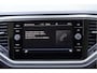 Volkswagen T-Roc 1.5 TSI 150PK! Automaat Style BJ2021 Lmv 17" | Led | Pdc | Afneembare trekhaak | Achteruitrijcamera | App-Connect | Navi | Climate control | Cruise control | Extra getint glas
