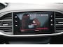 Peugeot 308 1.2 130PK GT AUTOMAAT NAVI CAMERA I-COCKPIT PANORAMADAK 18'' BLACK-PACK ALCANTARA KEYLESS RIJKLAARPRIJS!!
