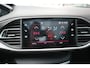 Peugeot 308 1.2 130PK GT AUTOMAAT NAVI CAMERA I-COCKPIT PANORAMADAK 18'' BLACK-PACK ALCANTARA KEYLESS RIJKLAARPRIJS!!