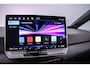 Volkswagen ID.3 Pure Oranje Edition 170pk Automaat Adaptive cruise control, Achteruitrijcamera, Navigatie, LED koplampen, Stuurwiel verwarmd, Parkeersensoren, App connect