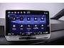 Volkswagen ID.3 Pure Oranje Edition 170pk Automaat Adaptive cruise control, Achteruitrijcamera, Navigatie, LED koplampen, Stuurwiel verwarmd, Parkeersensoren, App connect