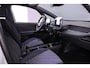 Volkswagen ID.3 Pure Oranje Edition 170pk Automaat Adaptive cruise control, Achteruitrijcamera, Navigatie, LED koplampen, Stuurwiel verwarmd, Parkeersensoren, App connect