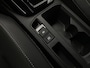 Volkswagen T-Roc 1.5 TSI R-Line Edition Automaat | Wireless CarPlay | Trekhaak | Ergo Active | Navi | Camera | ACC |