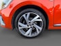 Renault Clio 130PK TCe R.S. Line Automaat | 1e eigenaar | 360 Camera | 9,3" Navi | Climate Control | Armsteun | Cruise Control | Apple CarPlay/Android Auto | Full LED | Sportstoelen |