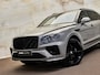 Bentley Bentayga 4.0 V8 First Edition, NL-auto, Naim, pano, 22", HUD, memory, massage, stl.ventilatie, keyless, ACC, privacy, nachtzicht, dynamic ride, NP312k