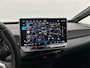 Volkswagen ID.3 Pro Business 204pk Automaat Adaptive cruise control, Navigatie, Achteruitrijcamera, LED matrix koplampen, Stoelverwarming, Parkeersensoren, App connect