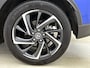 Toyota C-HR / C-HR+ 1.8 Hybrid Dynamic | Dealer Onderhouden | Trekhaak afneembaar | Apple CarPlay/Android Auto | Navigatie | Parkeersensoren Voor+Achter | Cruise Control Adaptive | Achteruitrijcamera |