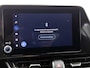 Toyota C-HR / C-HR+ 1.8 Hybrid Dynamic | Dealer Onderhouden | Trekhaak afneembaar | Apple CarPlay/Android Auto | Navigatie | Parkeersensoren Voor+Achter | Cruise Control Adaptive | Achteruitrijcamera |