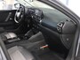 Citroën E-C4 You 50 kWh 136PK | 1ste eigenaar | ACCU 96% | AppleCarplay/Android Auto | Climate Control | Cruise Control | Camera | FASE 3 | LM Velgen | Isofix | Armsteun | Parkeersensoren | Warmtepomp |