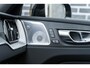 Volvo XC60 T8 Plug-in hybrid AWD Ultra Dark Exec. Ed. | Bowers & Wilkins | Luchtvering | Stoelmassage & Ventilatie | Gelaagd glas | Head-up Display | 22'' |