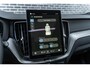 Volvo XC60 T8 Plug-in hybrid AWD Ultra Dark Exec. Ed. | Bowers & Wilkins | Luchtvering | Stoelmassage & Ventilatie | Gelaagd glas | Head-up Display | 22'' |