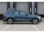 Volvo XC60 T6 Plug-in hybrid AWD Plus Dark | Head-up display | All-season banden | Adaptive Cruise & Pilot Assist | Panoramisch Schuif-/Kanteldak | 360-Camera | Harman Kardon Premium Audio | Draadloze Telefoonlader