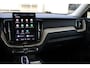 Volvo XC60 T6 Plug-in hybrid AWD Plus Dark | Head-up display | All-season banden | Adaptive Cruise & Pilot Assist | Panoramisch Schuif-/Kanteldak | 360-Camera | Harman Kardon Premium Audio | Draadloze Telefoonlader