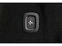 Volvo XC60 T6 Plug-in hybrid AWD Plus Dark | Head-up display | All-season banden | Adaptive Cruise & Pilot Assist | Panoramisch Schuif-/Kanteldak | 360-Camera | Harman Kardon Premium Audio | Draadloze Telefoonlader
