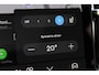Volvo XC60 T6 Plug-in hybrid AWD Plus Dark | Head-up display | All-season banden | Adaptive Cruise & Pilot Assist | Panoramisch Schuif-/Kanteldak | 360-Camera | Harman Kardon Premium Audio | Draadloze Telefoonlader