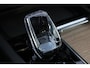 Volvo XC60 T6 Plug-in hybrid AWD Plus Dark | Head-up display | All-season banden | Adaptive Cruise & Pilot Assist | Panoramisch Schuif-/Kanteldak | 360-Camera | Harman Kardon Premium Audio | Draadloze Telefoonlader