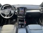 Volvo XC40 B4 Plus Dark | Harman Kardon | Elektrische stoelen met memory | Stoel & Stuurverwarming | Voorruitverwarming |