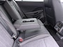 Volkswagen T-Roc Style First Edition 1.5 eTSI 85 kW / 116 PK SUV 7