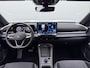 Volkswagen T-Roc Style First Edition 1.5 eTSI 85 kW / 116 PK SUV 7