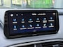 Hyundai Santa Fe 1.6 T-GDI HEV Comfort Smart / Dealer Onderhouden / Trekhaak / 1650 KG Trekgewicht / Stoel Verwarming / Elektrische Stoelen / Achteruitrij Camera / Apple Carplay & Android Auto /