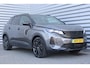 Peugeot 3008 1.6 PURETECH 180PK GT PACK AUTOMAAT / NAVI / CLIMA / PDC / 19" LMV / CAMERA / KEYLESS / FULL-LED / BLACK PACK / WINTERPAKKET / 1E EIGENAAR / NIEUWSTAAT !!
