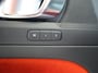 Volvo XC40 1.5 T5 Recharge R-Design | Trekhaak | Memory | 360 camera | Vos geleverd & onderhouden | Lava orange interieur