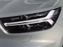 Volvo XC40 1.5 T5 Recharge R-Design | Trekhaak | Memory | 360 camera | Vos geleverd & onderhouden | Lava orange interieur