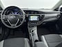 Toyota Auris 1.8 Hybrid Lease Pro | Panoramadak | Navigatie | Cruise Control | Clima | Camera | 17 inch | Bluetooth