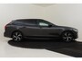 Volvo V90 T6 PLUG-IN HYBRID AWD PLUS DARK *LONG RANGE!* -HARMAN/KARDON|CAMERA|KINDERZITJES|PRIVACY.GLAS|TREKHAAK|WOOL.BLEND|GOOGLE|SoH:100%