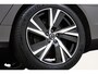 Volvo V90 T6 PLUG-IN HYBRID AWD PLUS DARK *LONG RANGE!* -HARMAN/KARDON|CAMERA|KINDERZITJES|PRIVACY.GLAS|TREKHAAK|WOOL.BLEND|GOOGLE|SoH:100%