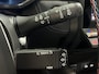 Renault Captur 145PK E-Tech Full Hybrid Esprit Alpine Automaat | All Season Banden | Schuif/Kantel Dak | 360 Camera | Adaptive Cruise Control | Digital Cockpit | Armsteun | 19" Lichtmetalen Velgen | Full LED |