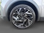 Renault Captur 145PK E-Tech Full Hybrid Esprit Alpine Automaat | All Season Banden | Schuif/Kantel Dak | 360 Camera | Adaptive Cruise Control | Digital Cockpit | Armsteun | 19" Lichtmetalen Velgen | Full LED |