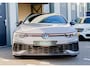 Volkswagen Golf 2.0 TSI GTI CLUBSPORT 45 EDITION| AKRAPOVIC | PANORAMADAK | HEAD-UP | KEYLESS | HARMAN-KARDON | DEALER ONDERHOUDEN