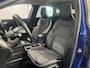 Renault Captur 100PK TCe Intens | Schuif/Kantel Dak | Navi | Camera | Apple CarPlay/Android Auto | Climate Control | Cruise Control | Lichtmetalen Velgen | Licht & Regen Sensor | Full LED |