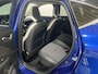 Renault Captur 100PK TCe Intens | Schuif/Kantel Dak | Navi | Camera | Apple CarPlay/Android Auto | Climate Control | Cruise Control | Lichtmetalen Velgen | Licht & Regen Sensor | Full LED |
