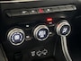 Renault Captur 100PK TCe Intens | Schuif/Kantel Dak | Navi | Camera | Apple CarPlay/Android Auto | Climate Control | Cruise Control | Lichtmetalen Velgen | Licht & Regen Sensor | Full LED |