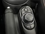 MINI Cooper 1.5 Business Edition 3-D LED Navi 8.8 inch Cruise DAB+ Airco Zwart Dak