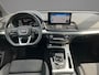 Audi Q5 50 TFSIe 220kW/299PK S Line · Panoramadak · Camera ·  Luchtvering · Apple/Android Car Play · Drive select · Garantie t/m 28-05-2028 of 80000km.