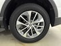 Toyota RAV4 2.5 Hybrid First Edition | Trekhaak | Navigatie | Keyless | Adaptive Cruise | Clima | Parkeersensoren voor/achter | Camera | LED | 18 inch