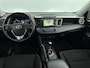 Toyota RAV4 2.5 Hybrid First Edition | Trekhaak | Navigatie | Keyless | Adaptive Cruise | Clima | Parkeersensoren voor/achter | Camera | LED | 18 inch
