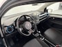 Volkswagen Up! 1.0 groove up! BlueMotion. Pano!