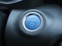 Mazda 2 Hybrid 1.5 Select | Trekhaak | Stuur-/stoelverwarming | Camera | HUD | Inductielader | Dodehoek detectie | Cruise adapt. | Clima | 16" LM |