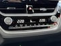 Toyota Corolla Cross Hybrid 140 Dynamic NIEUW UIT VOORRAAD LEVERBAAR! NL-AUTO APPLE/ANDROID AUTO STOEL/STUUR VERWARMING BSM PRK SNSR
