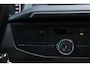 Volkswagen Transporter 2.0 TDI L2H1 / Automaat / Multi stuur / App connect / Verwarmde voorruit