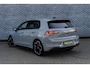 Volkswagen Golf 1.5 eTSI DSG R-Line Edition | Achteruitrijcamera | Parkeersensoren | ArtVelours | Sportstoelen | Navigatie Discover | Apple Carpaly | Android Auto | Stoelverwarming | IQ.Light | Lichtmetalen Velgen 18 inch