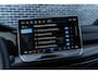 Volkswagen Golf 1.5 eTSI DSG R-Line Edition | Achteruitrijcamera | Parkeersensoren | ArtVelours | Sportstoelen | Navigatie Discover | Apple Carpaly | Android Auto | Stoelverwarming | IQ.Light | Lichtmetalen Velgen 18 inch