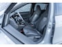 Volkswagen Golf 1.5 eTSI DSG R-Line Edition | Achteruitrijcamera | Parkeersensoren | ArtVelours | Sportstoelen | Navigatie Discover | Apple Carpaly | Android Auto | Stoelverwarming | IQ.Light | Lichtmetalen Velgen 18 inch