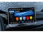 Volkswagen Golf 1.5 eTSI DSG R-Line Edition | Achteruitrijcamera | Parkeersensoren | ArtVelours | Sportstoelen | Navigatie Discover | Apple Carpaly | Android Auto | Stoelverwarming | IQ.Light | Lichtmetalen Velgen 18 inch