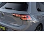 Volkswagen Golf 1.5 eTSI DSG R-Line Edition | Achteruitrijcamera | Parkeersensoren | ArtVelours | Sportstoelen | Navigatie Discover | Apple Carpaly | Android Auto | Stoelverwarming | IQ.Light | Lichtmetalen Velgen 18 inch